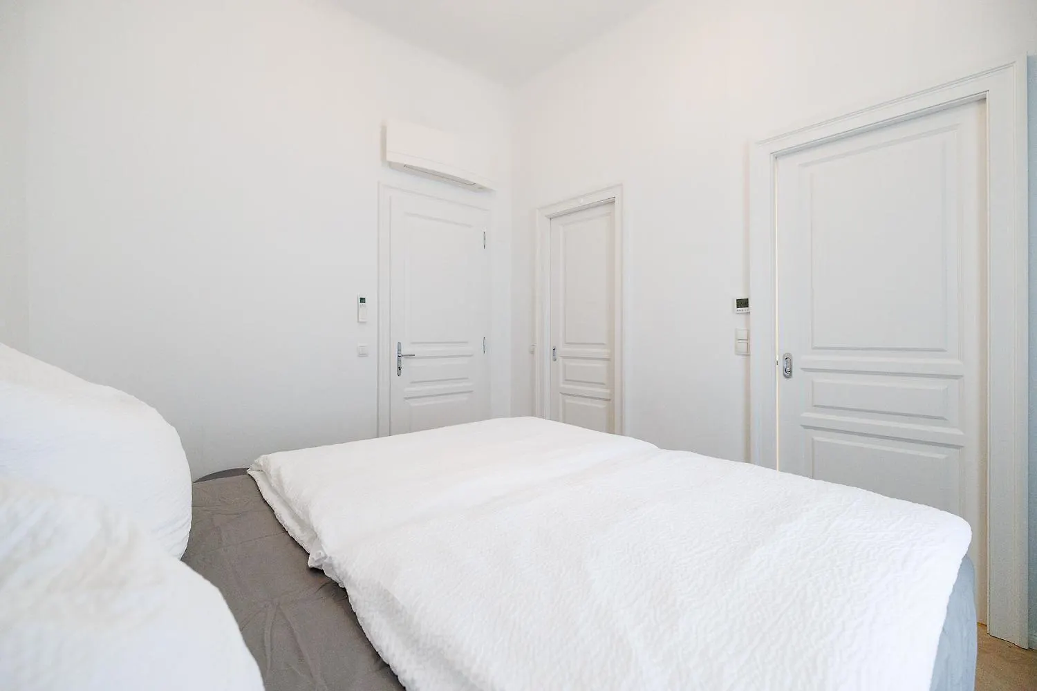 Ultra Spacious 3-Bedroom 3-Bath Steps From Vienna'S Historic Heart 0*,