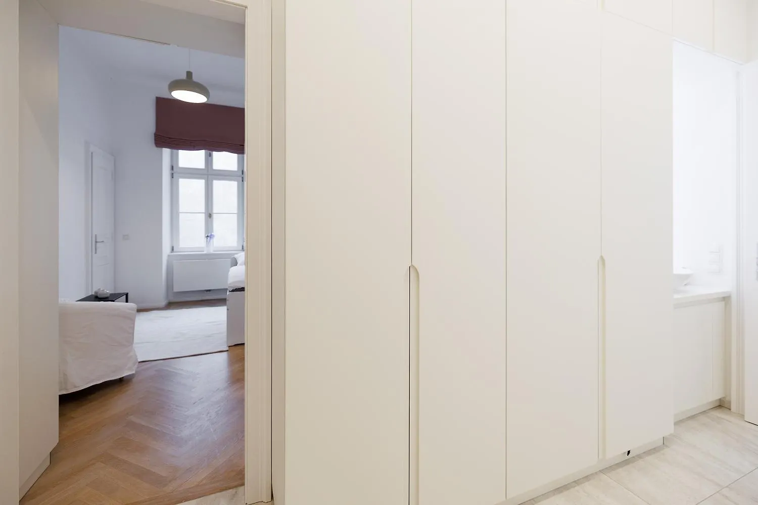 Ultra Spacious 3-Bedroom 3-Bath Steps From Vienna'S Historic Heart 0*,  Rakousko